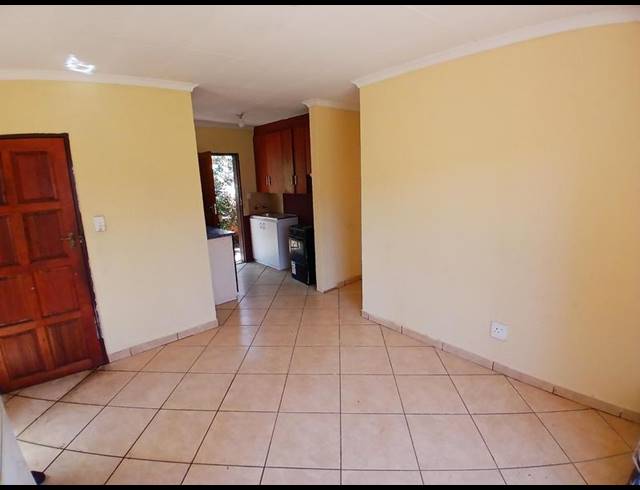 3 BEDROOM HOUSE FOR SALE IN THE ORCHARDS